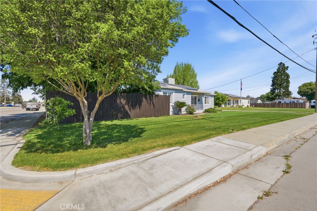 701 Nevada, Kingsburg, CA 93631