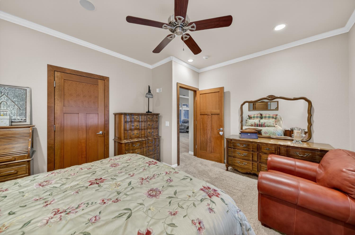 2382 20Th Ave, Kingsburg, CA 93631