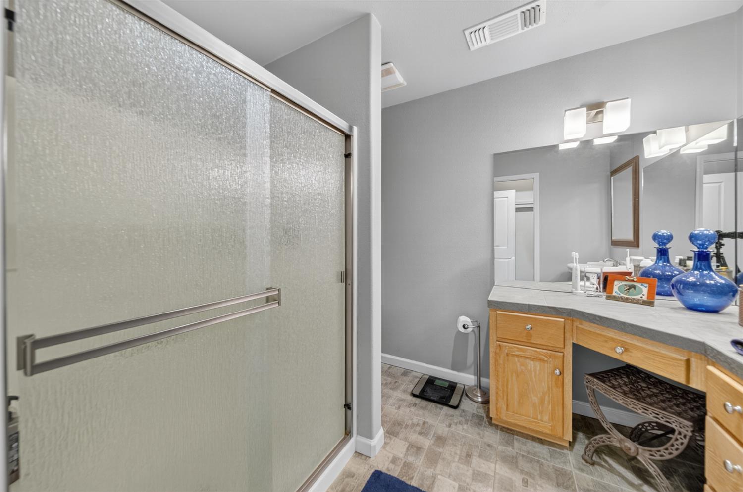 2382 20Th Ave, Kingsburg, CA 93631