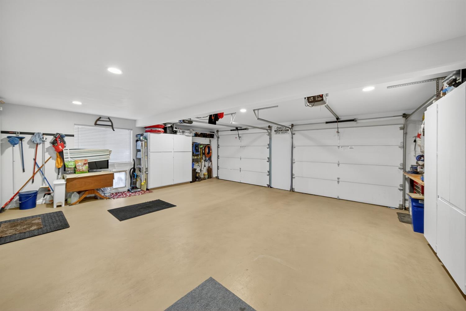 2382 20Th Ave, Kingsburg, CA 93631