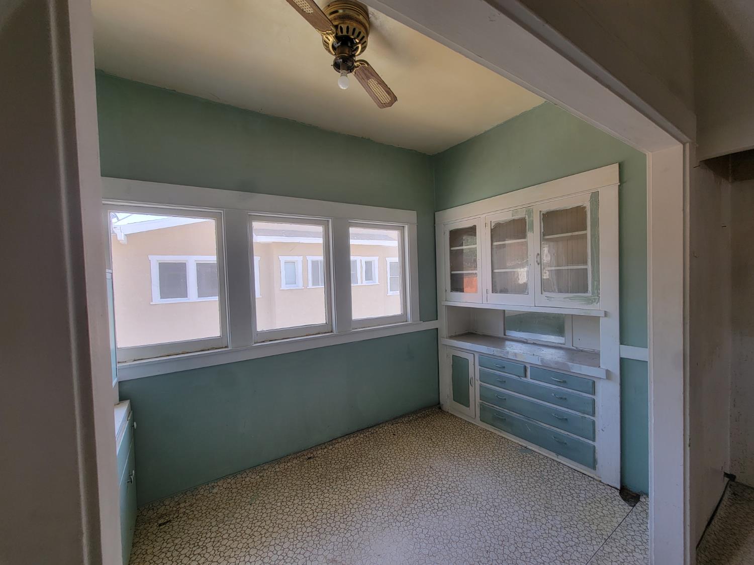1225 Union St, Kingsburg, CA 93631