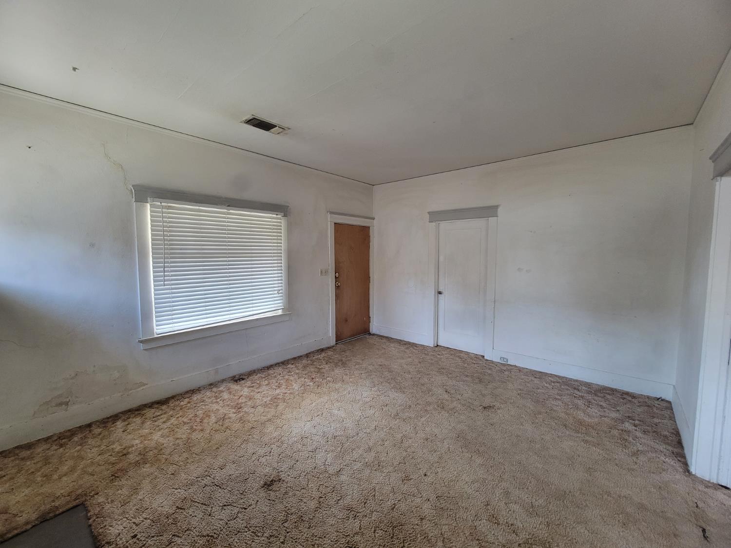 1225 Union St, Kingsburg, CA 93631
