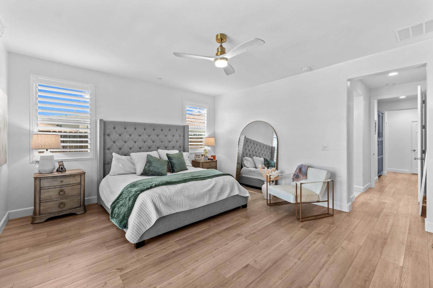 801 Howard St, Kingsburg, CA 93631
