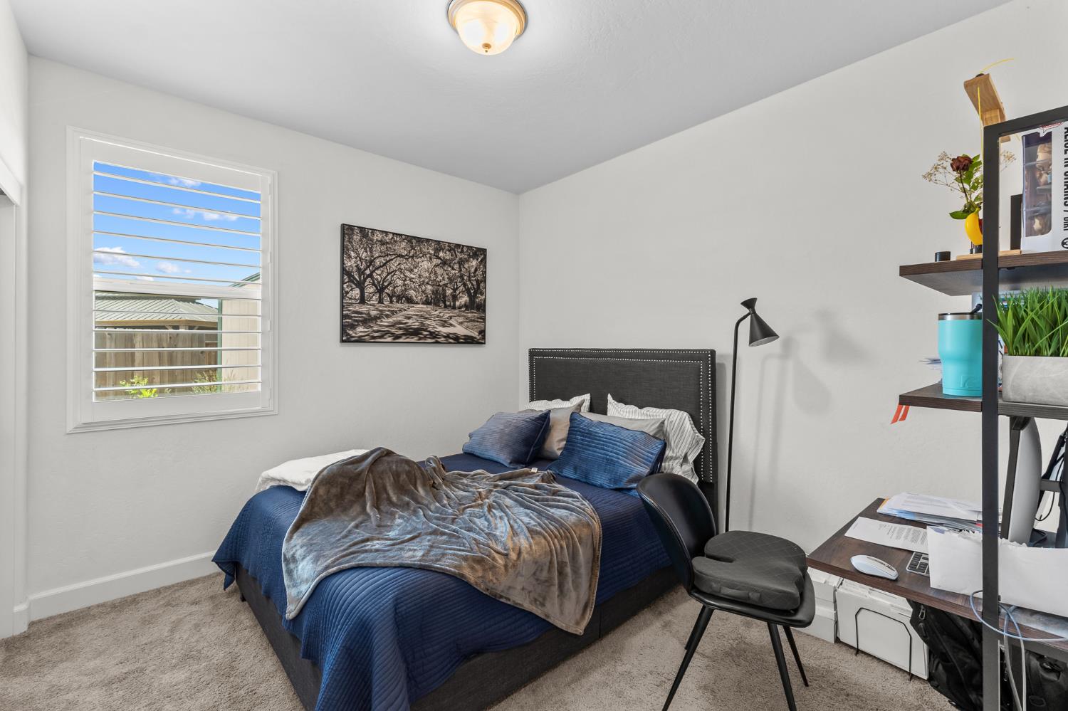 801 Howard St, Kingsburg, CA 93631