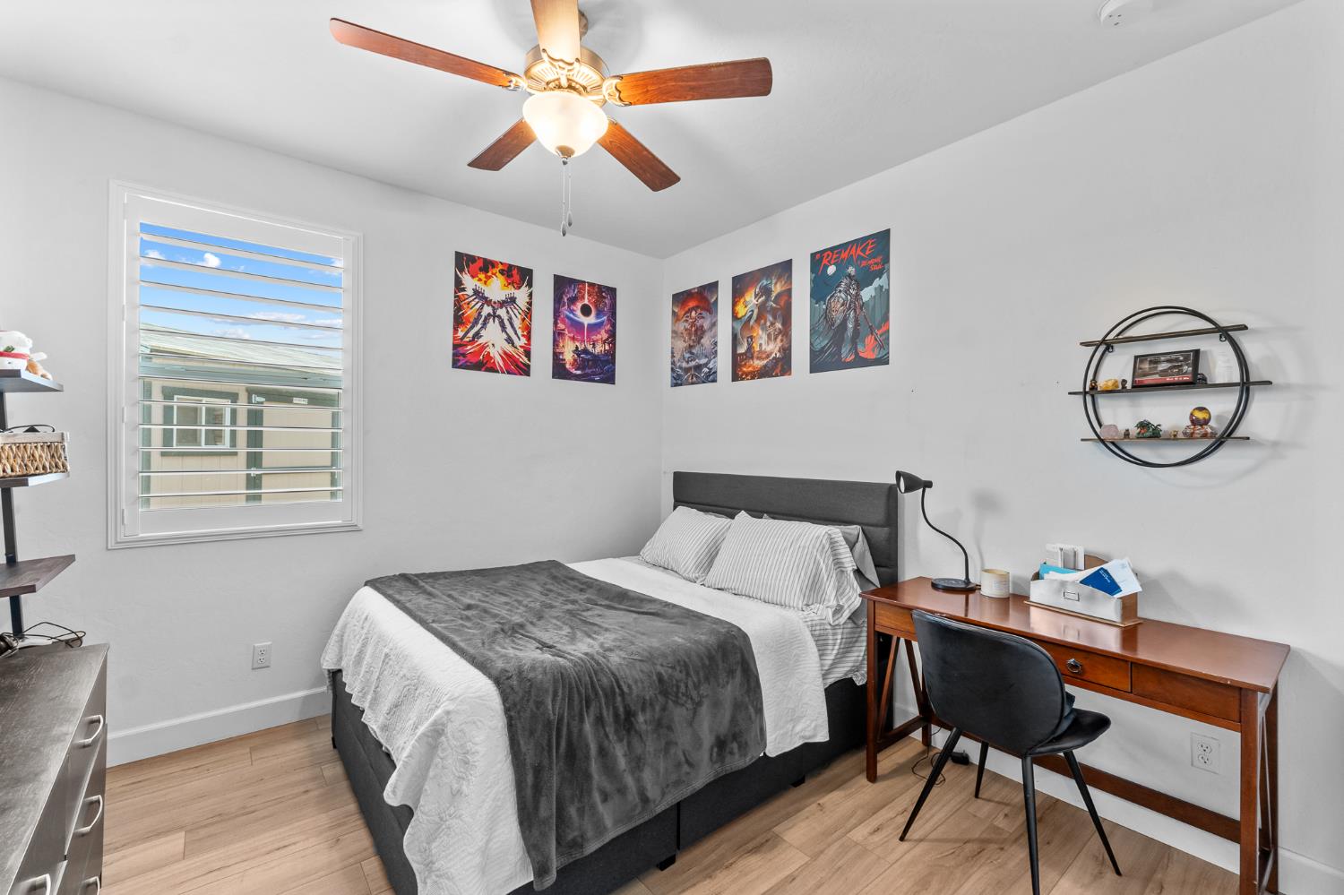 801 Howard St, Kingsburg, CA 93631