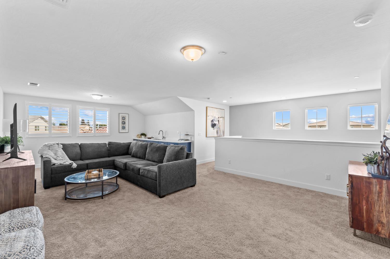 801 Howard St, Kingsburg, CA 93631