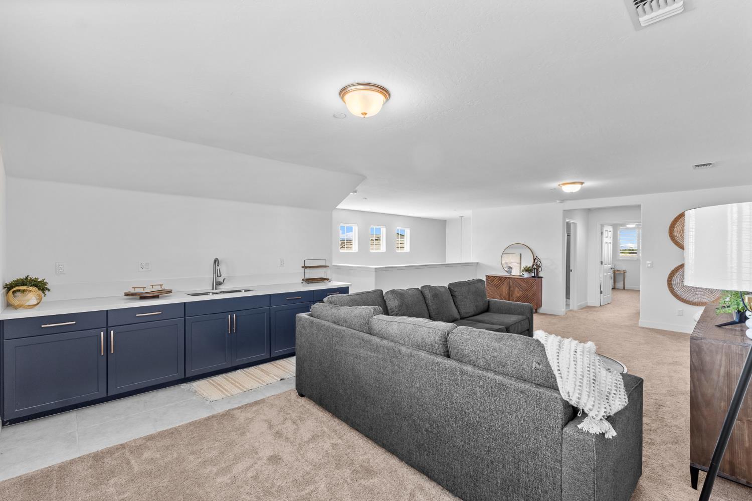 801 Howard St, Kingsburg, CA 93631