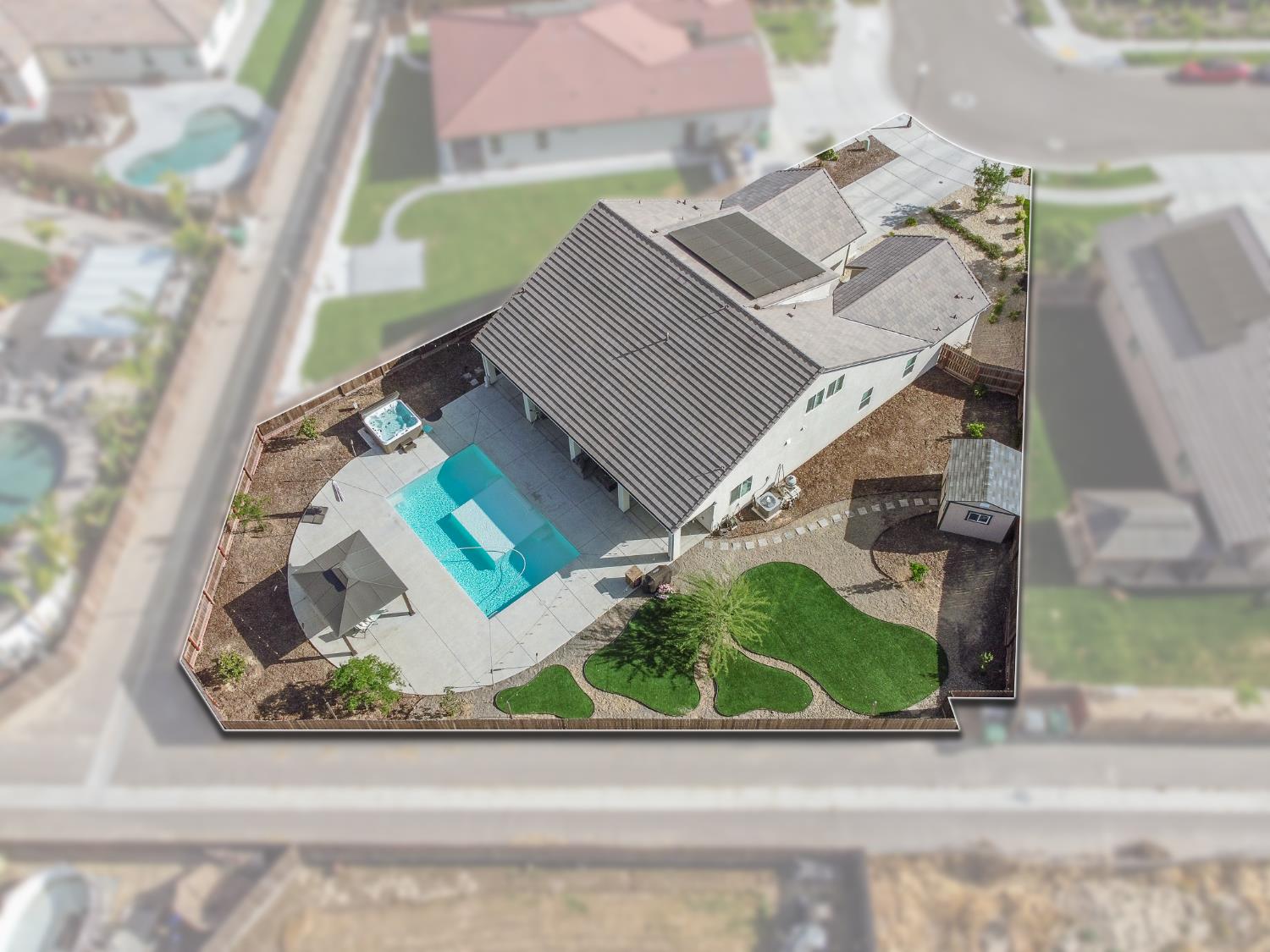 801 Howard St, Kingsburg, CA 93631