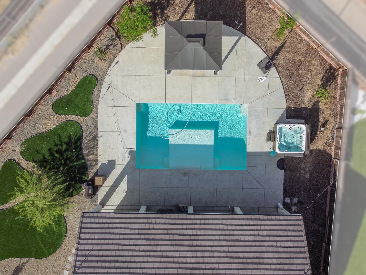 801 Howard St, Kingsburg, CA 93631