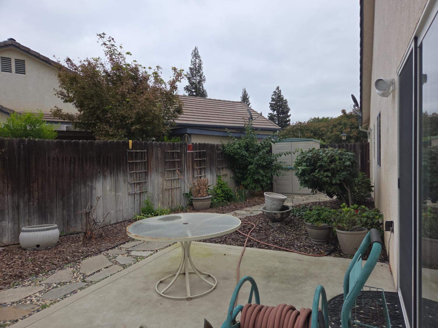 2300 Sierra St #103, Kingsburg, CA 93631