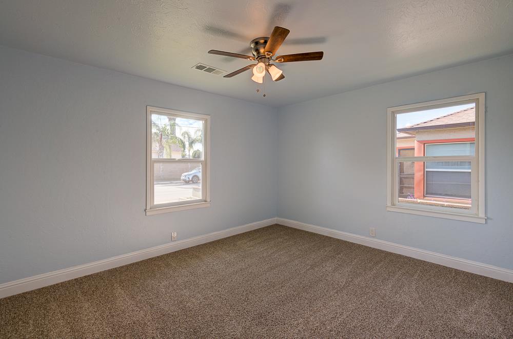 1217 Mehlert St, Kingsburg, CA 93631