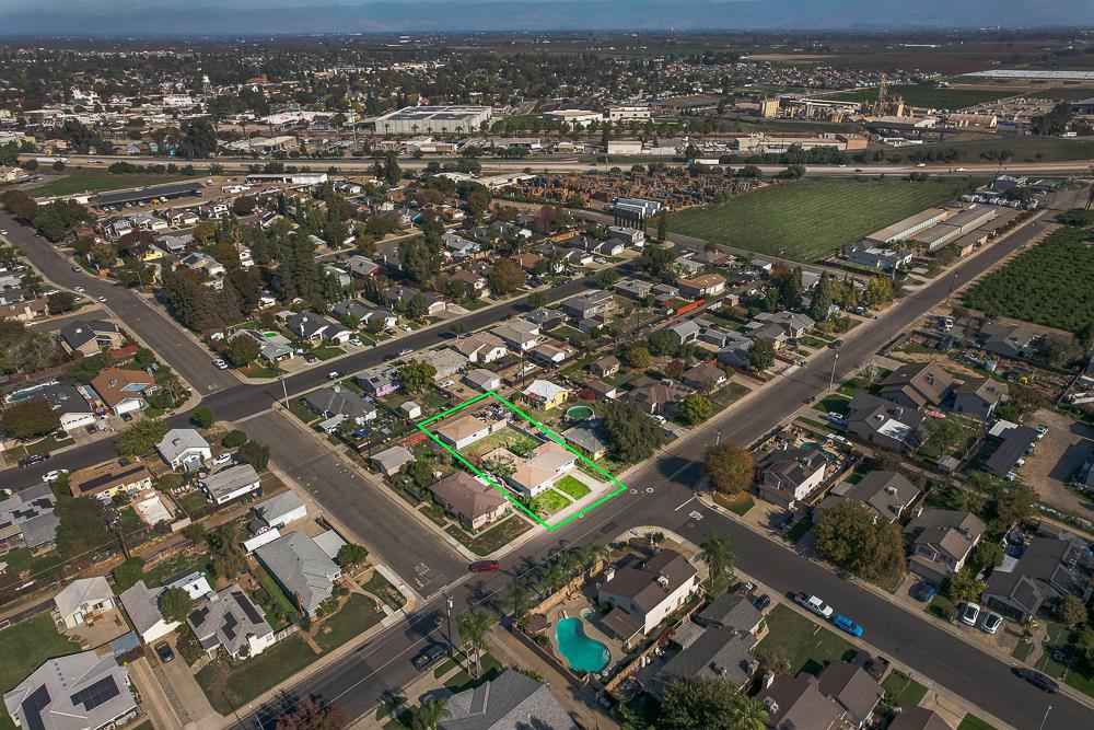 1217 Mehlert St, Kingsburg, CA 93631