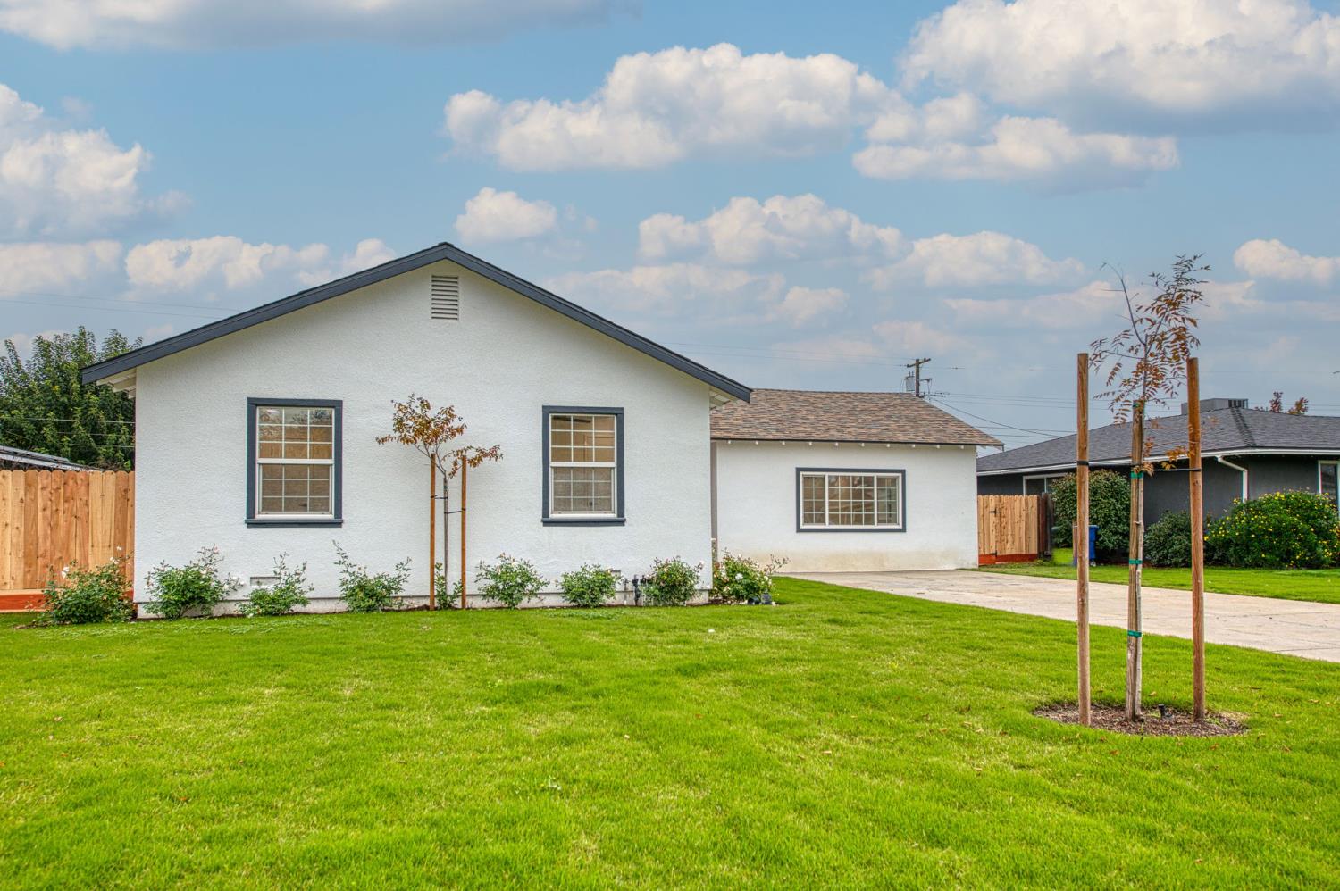 2528 16Th Ave, Kingsburg, CA 93631