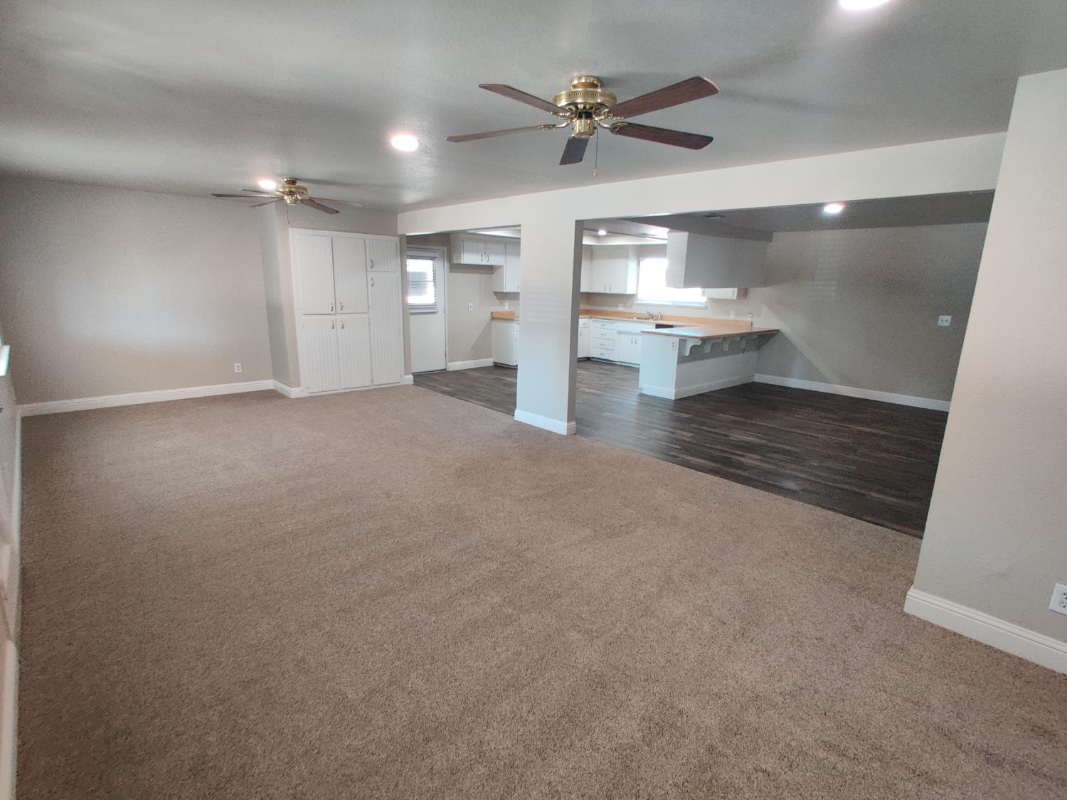 13608 S Academy, Kingsburg, CA 93631