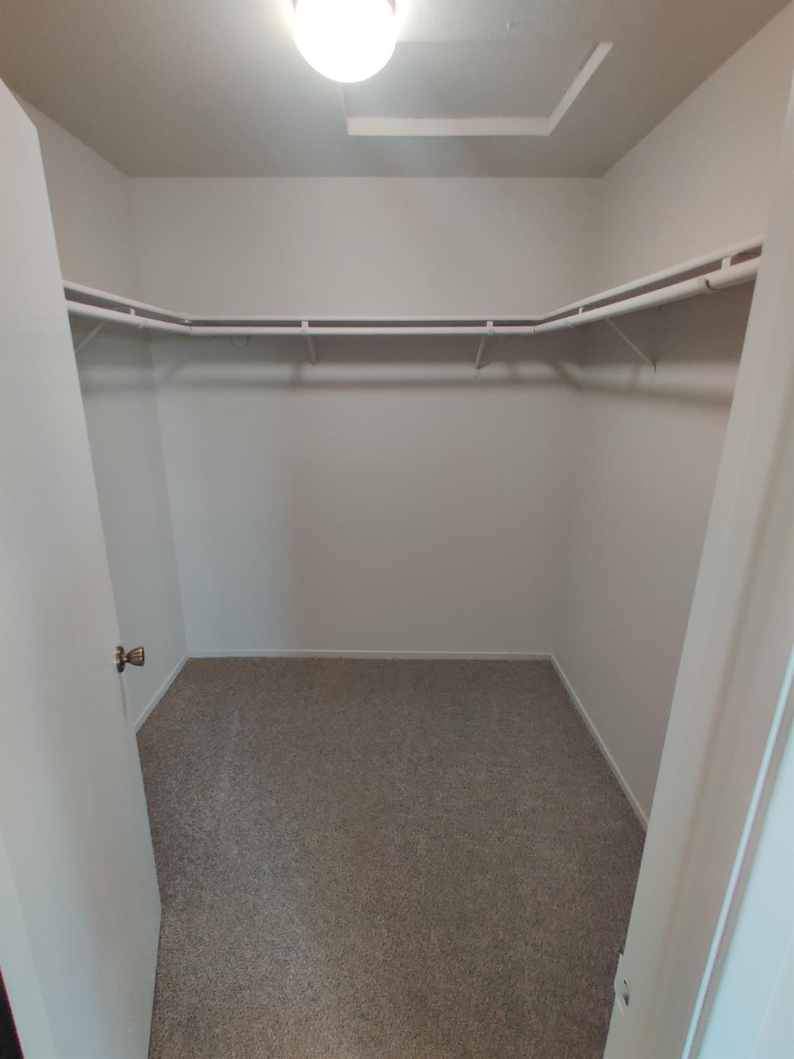 13608 S Academy, Kingsburg, CA 93631