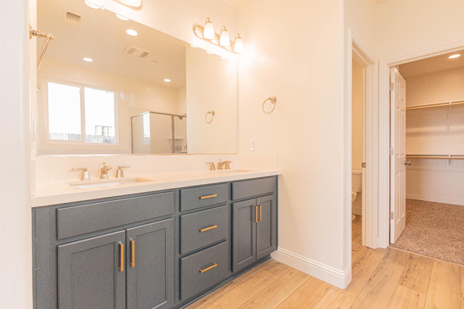 782 Skansen St, Kingsburg, CA 93631