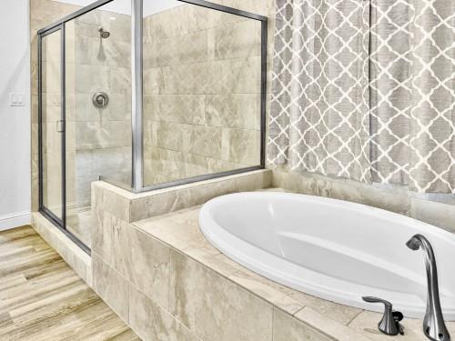 2935 21st Ave, Kingsburg, CA 93631