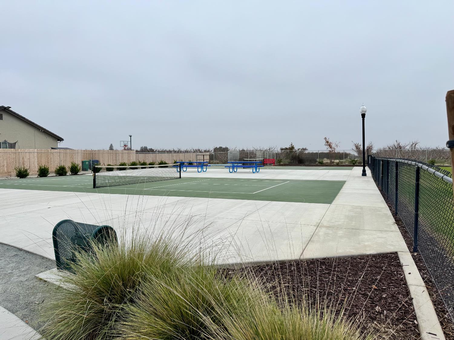 2935 21st Ave, Kingsburg, CA 93631