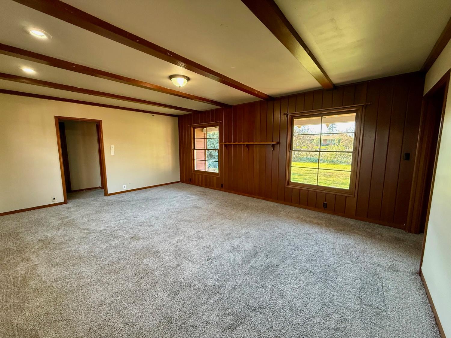 2480 18Th Ave, Kingsburg, CA 93631