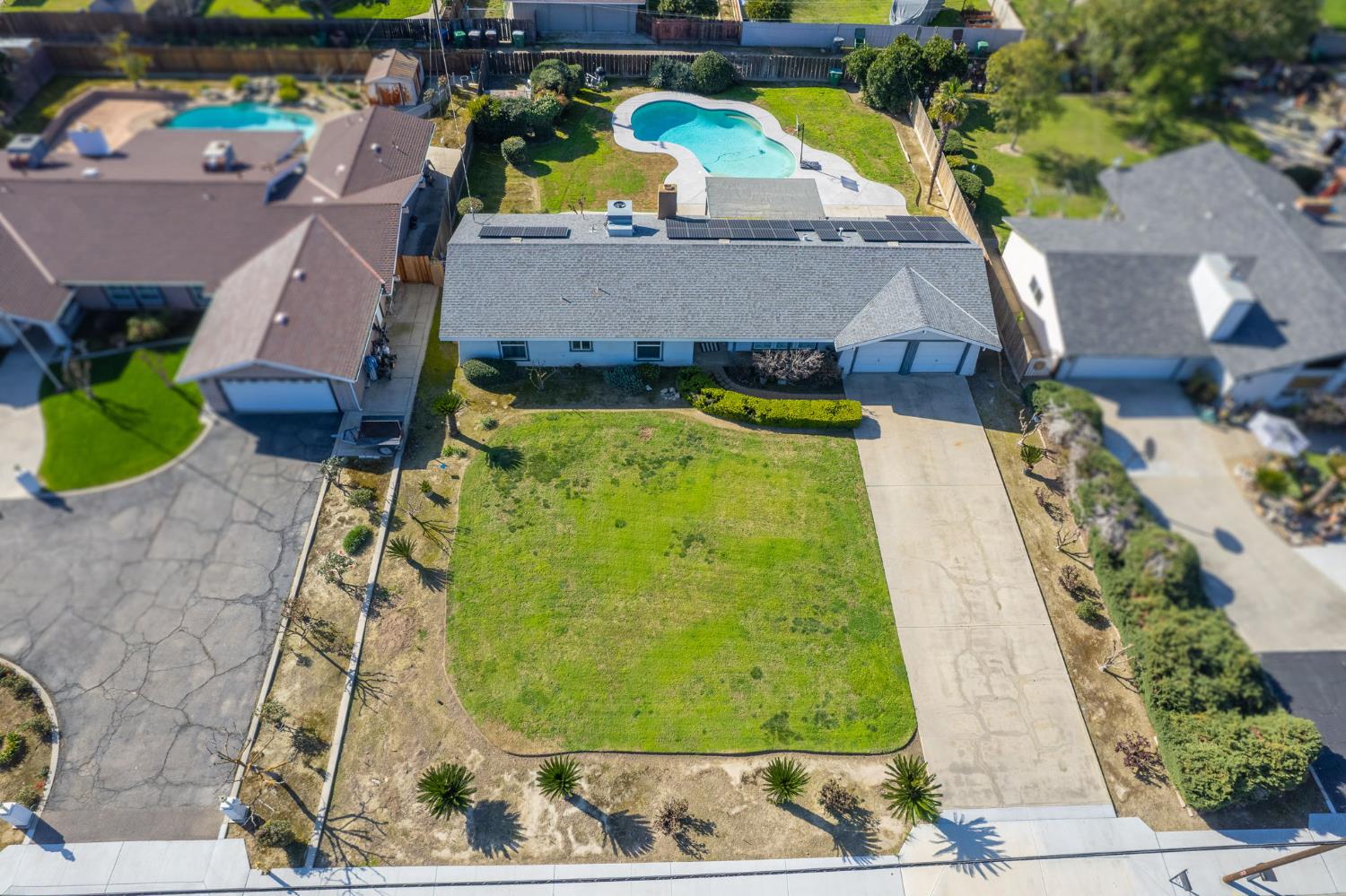 2511 18Th Ave, Kingsburg, CA 93631