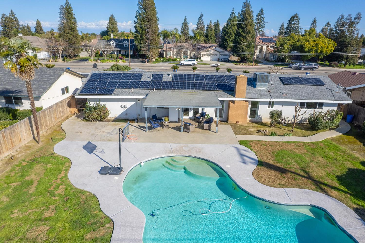 2511 18Th Ave, Kingsburg, CA 93631