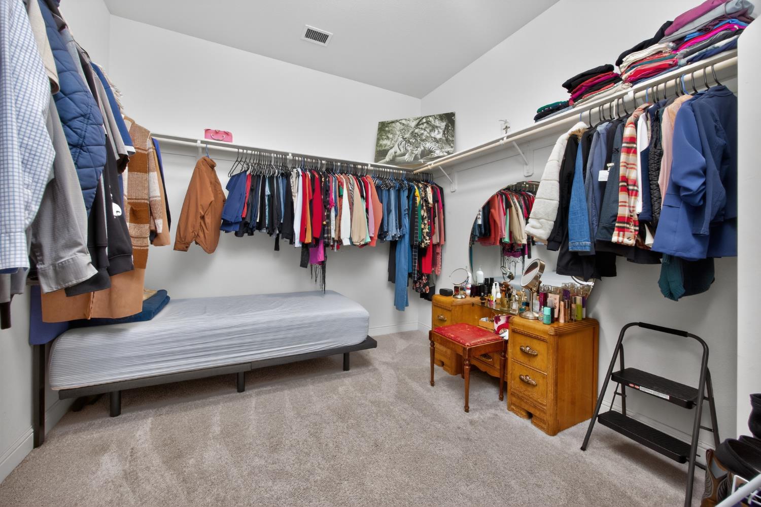 2749 19Th Ave, Kingsburg, CA 93631