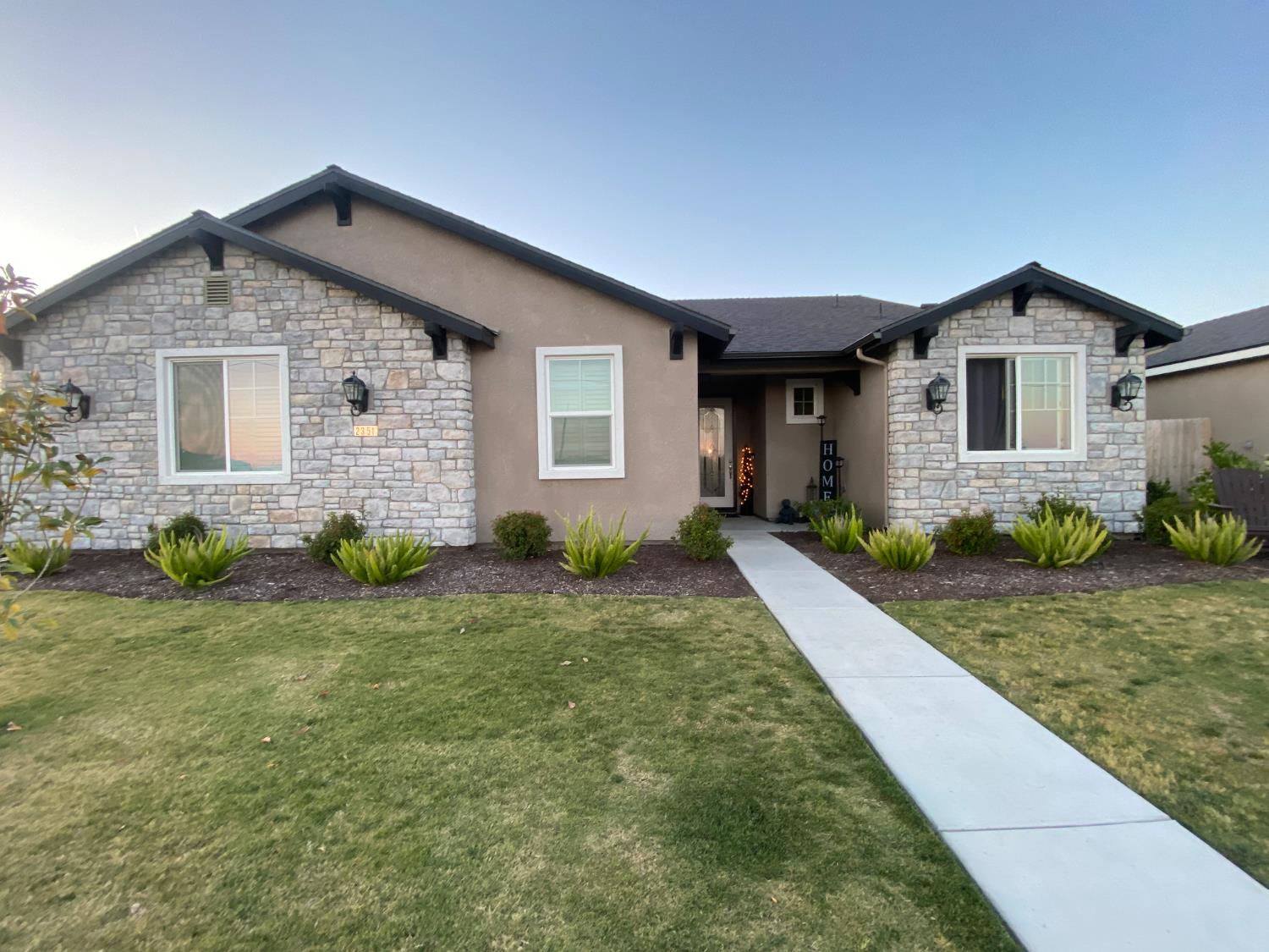 2351 Avenue 396, Kingsburg, CA 93631