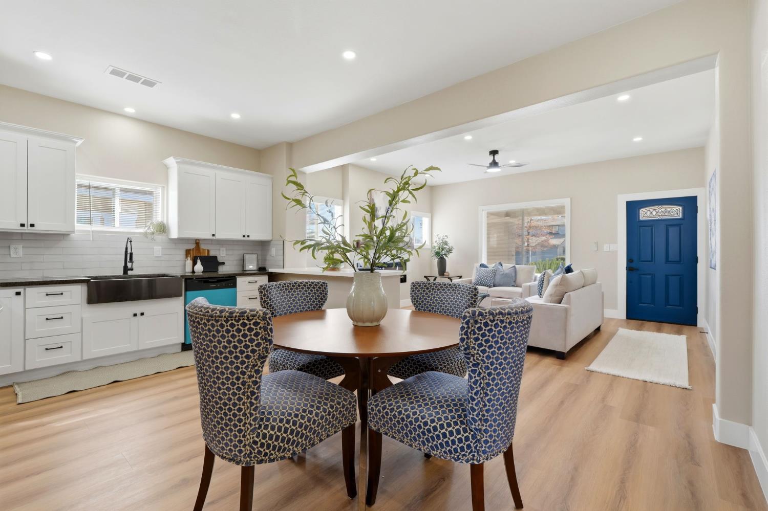 1225 Union St, Kingsburg, CA 93631