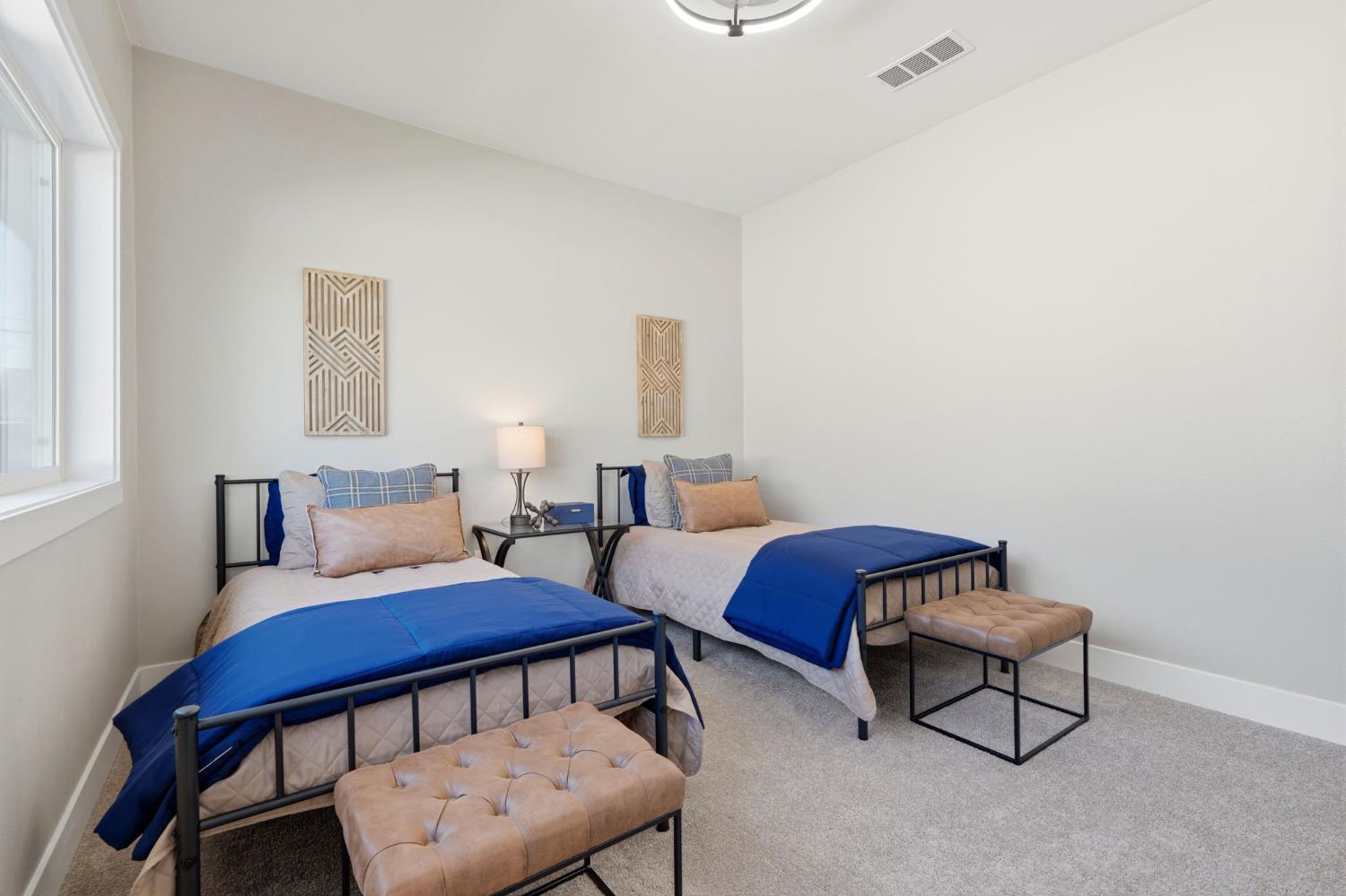 1225 Union St, Kingsburg, CA 93631