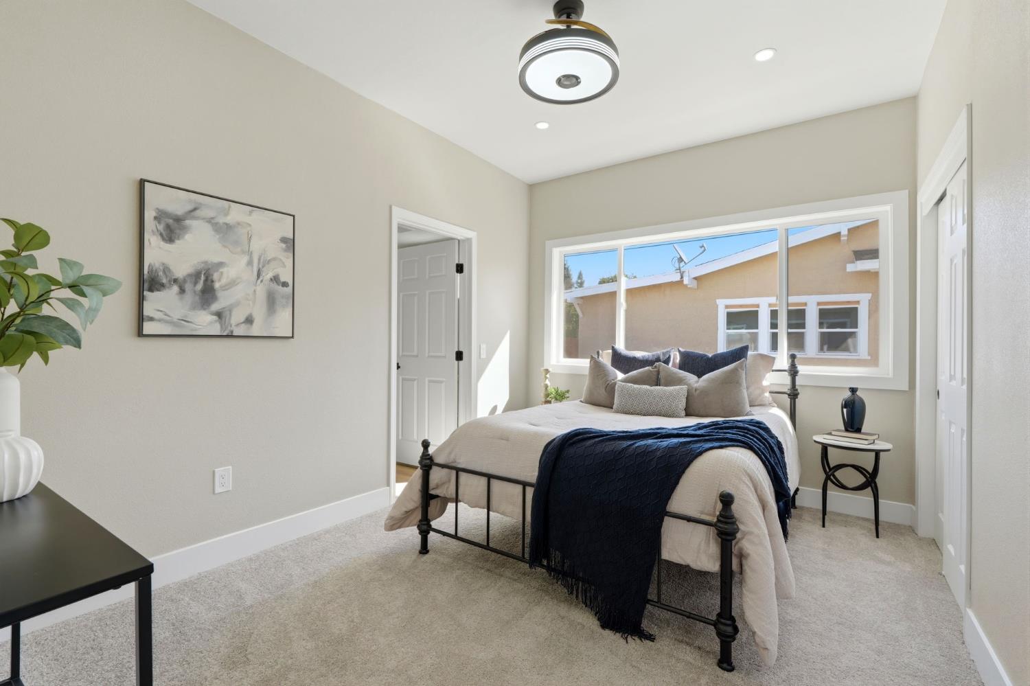 1225 Union St, Kingsburg, CA 93631