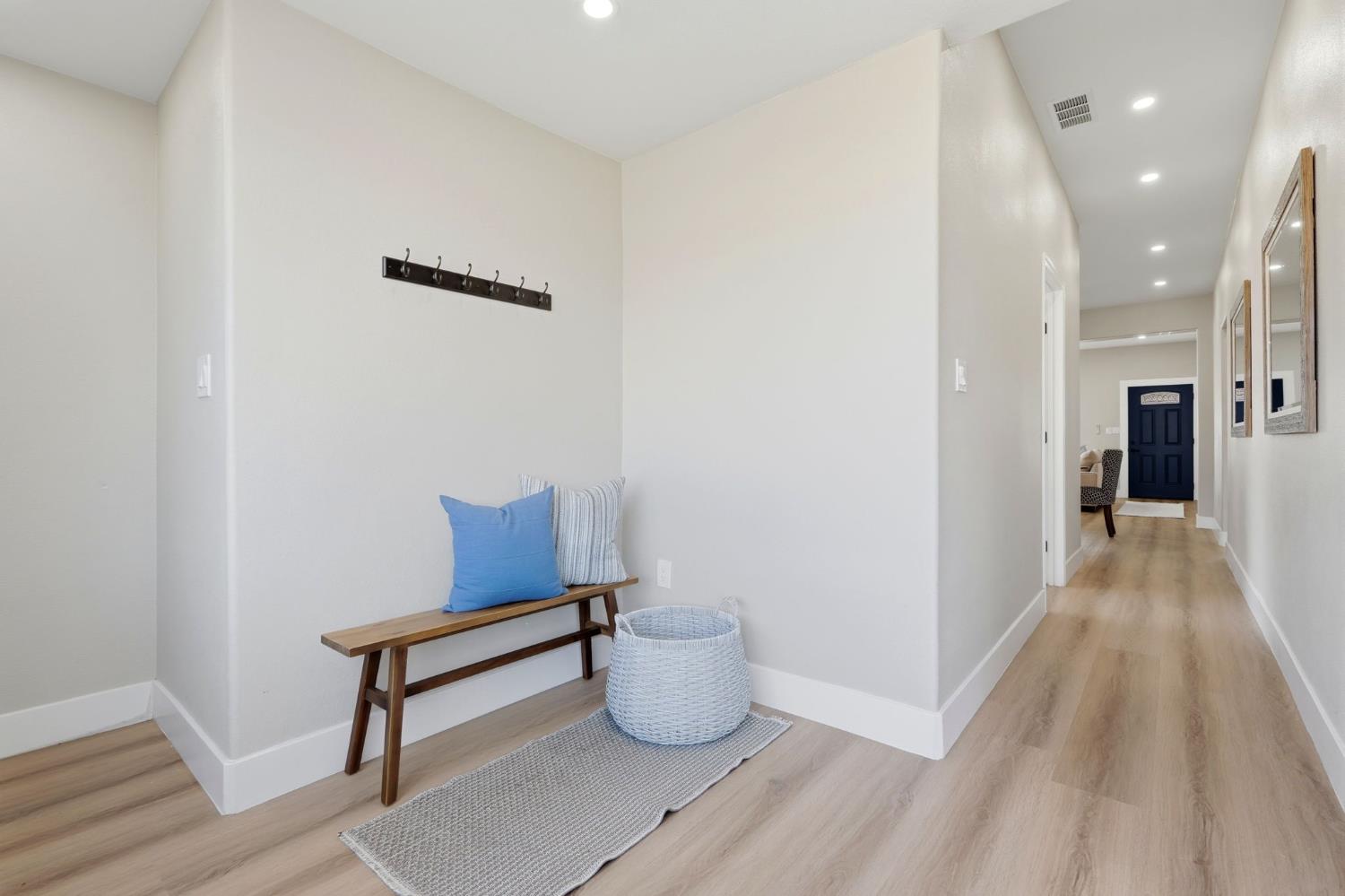 1225 Union St, Kingsburg, CA 93631