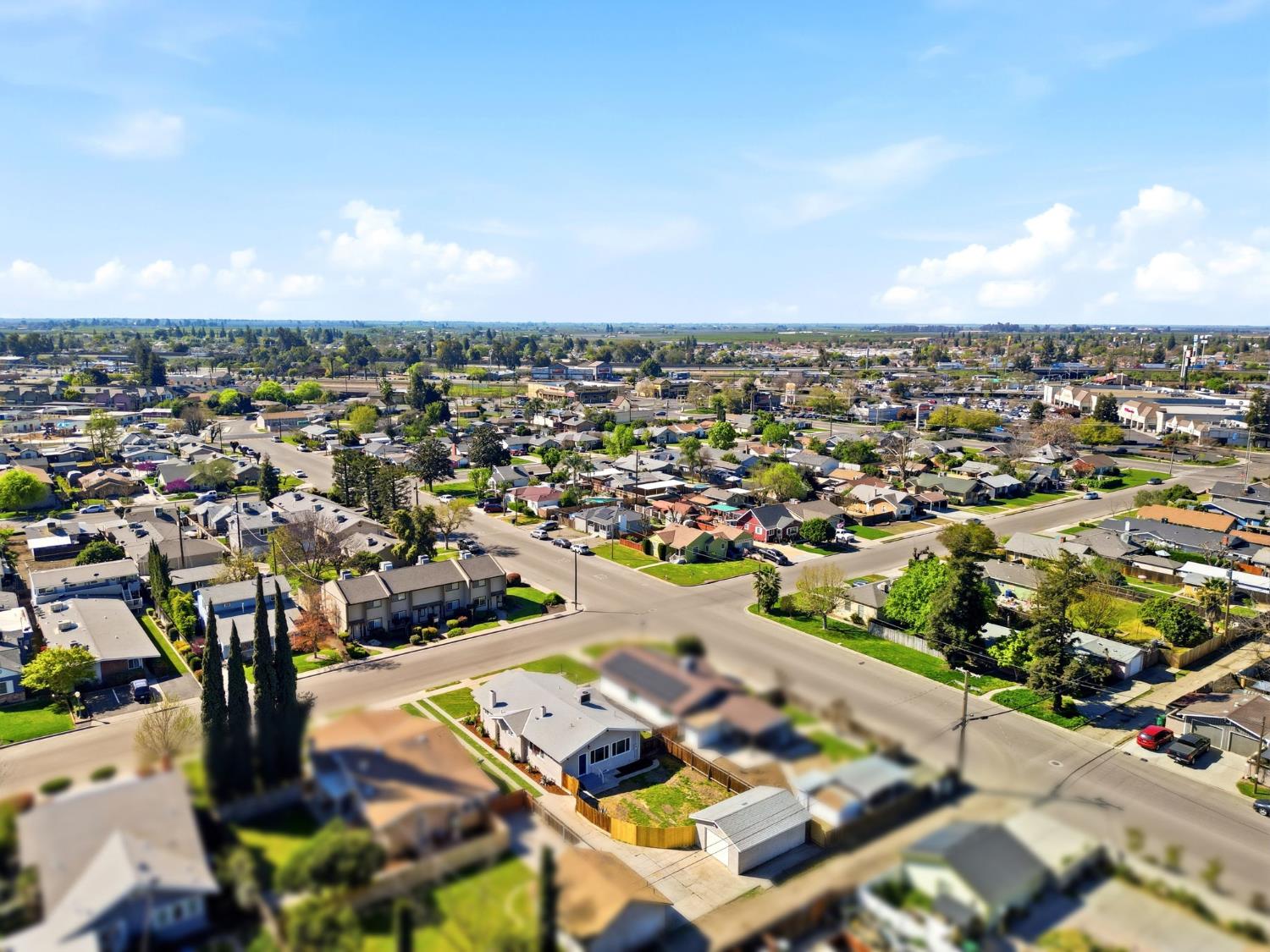 1225 Union St, Kingsburg, CA 93631