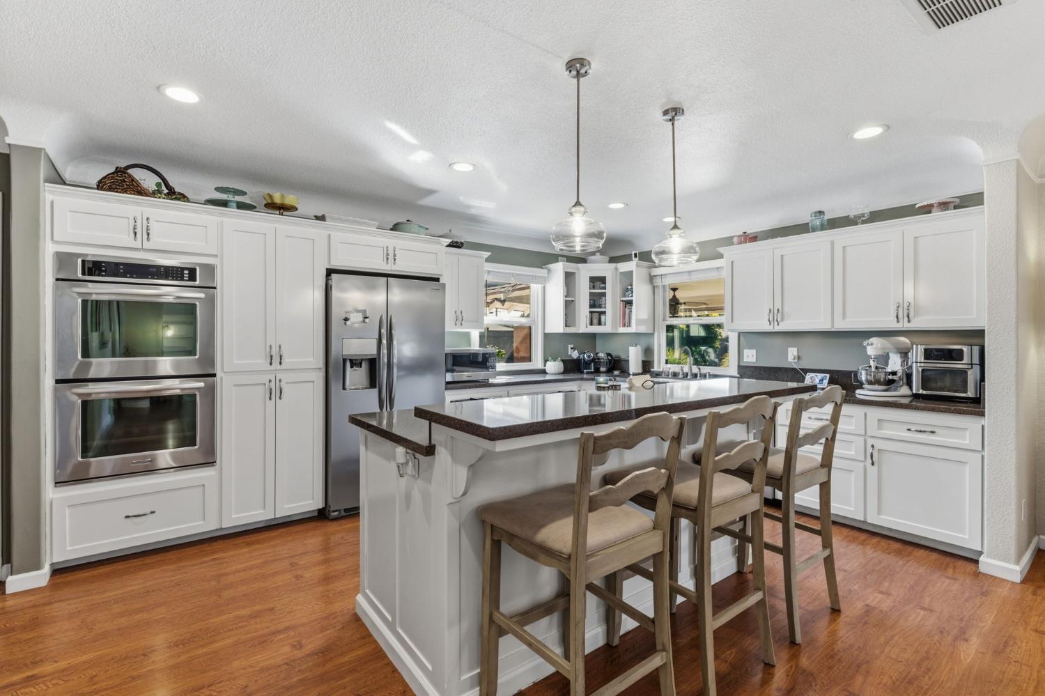 1423 20Th Ave, Kingsburg, CA 93631