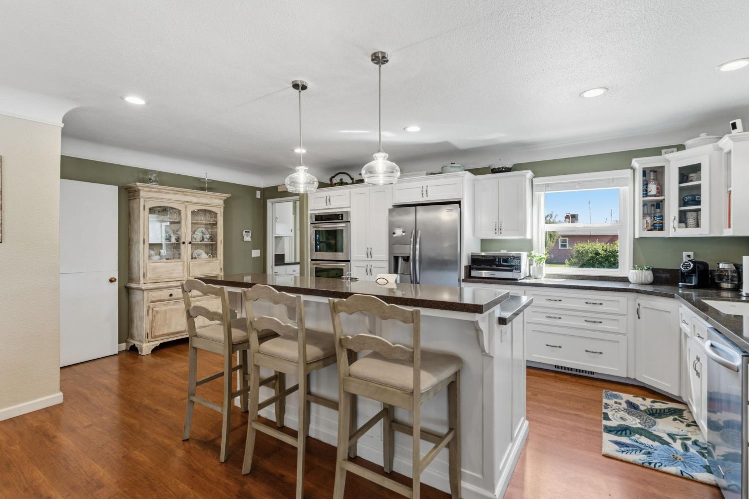 1423 20Th Ave, Kingsburg, CA 93631