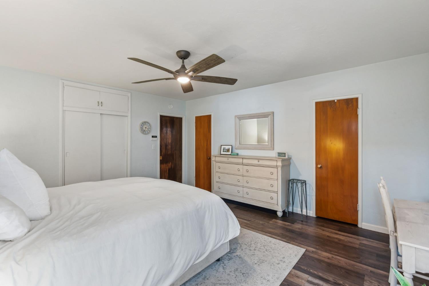 1423 20Th Ave, Kingsburg, CA 93631