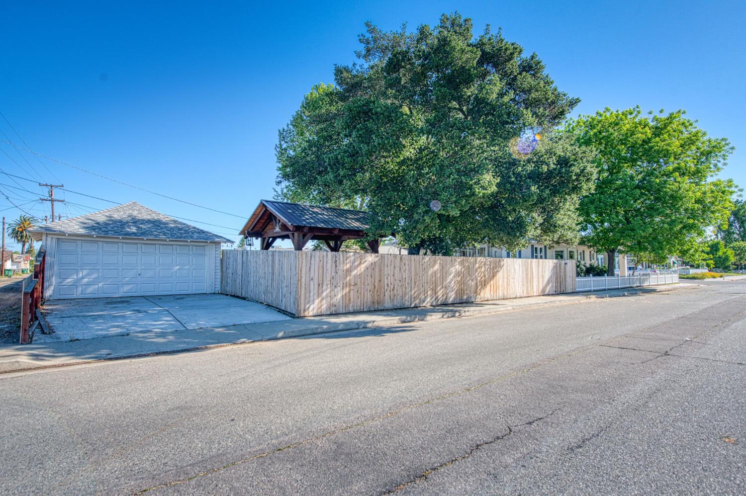 1601 19th Ave, Kingsburg, CA 93631