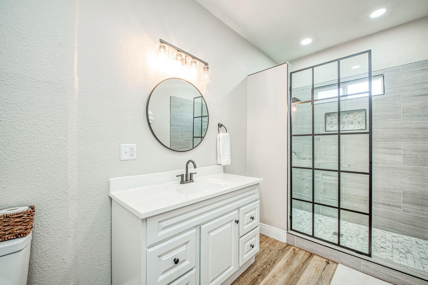 1601 19th Ave, Kingsburg, CA 93631