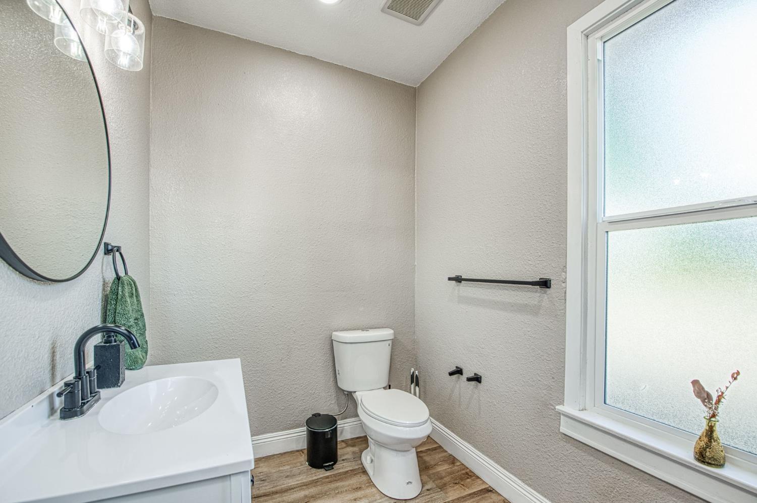 1601 19th Ave, Kingsburg, CA 93631