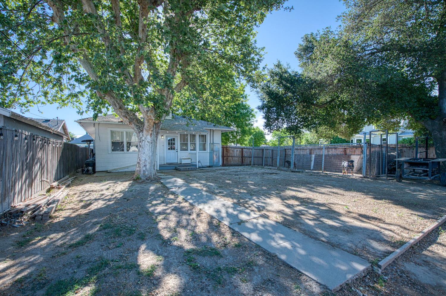 1601 19th Ave, Kingsburg, CA 93631